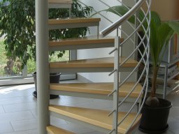 Spindeltreppe innen-003